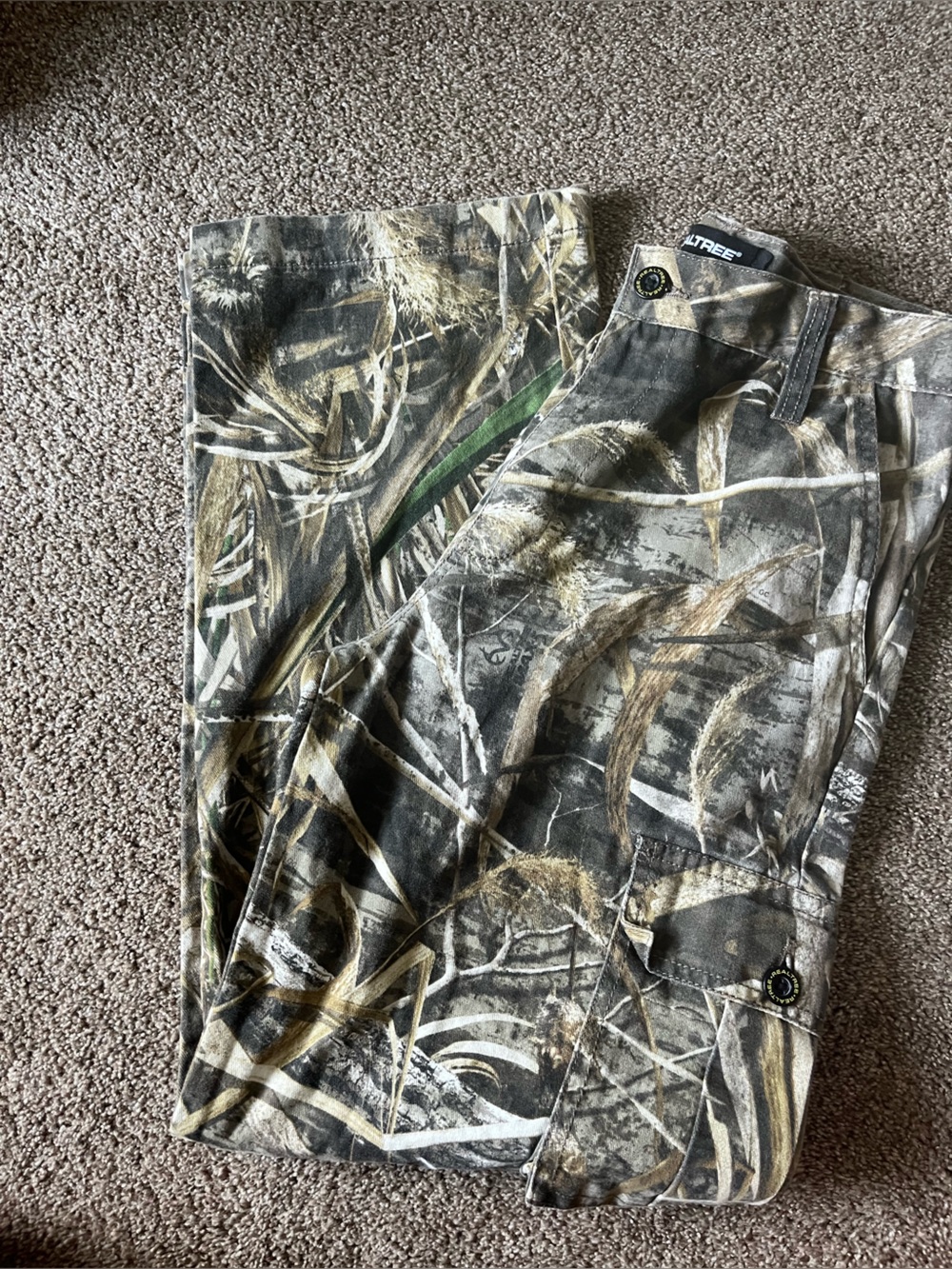 Realtree Men's Camouflage Cargo Pants